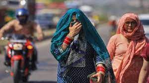 प्रचंड गर्मी से उबल रहा उत्तर भारत, दिल्ली में तापमान 50 डिग्री के पार