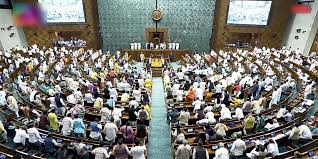 नीट-यूजी मुद्दे पर संसद में हंगामा,लोकसभा सोमवार तक के लिए स्थगित