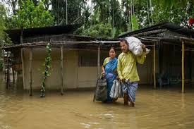 असम में बाढ़ से स्थिति गंभीर, 30 जिलों के 24 लाख लोग प्रभावित 