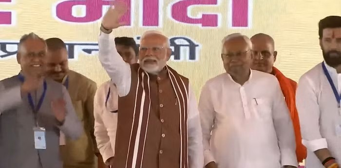 पीएम मोदी ने बिहार को दिया दूसरा एम्स, कई योजनाओं का किया एलान