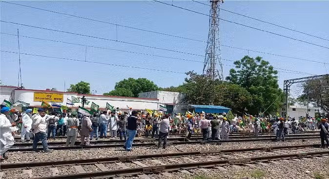 रेल रोको आंदोलन: पंजाब में कल थमेंगे ट्रेनों के पहिए, धरना देंगे किसान