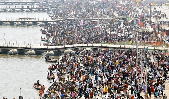 महाकुंभ: खुले में शौच के लिए एनजीटी ने सरकार को जिम्मेदार ठहराया