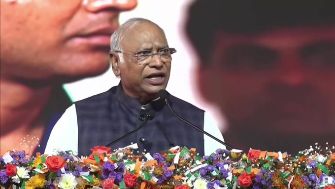 सुरक्षा मुहैया नहीं कराने के कारण पहलगाम में 26 लोग मारे गए: खड़गे
