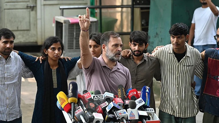 पीएम मोदी और शाह भारत की आवाज़ के खिलाफ खड़े हैं: राहुल गांधी
